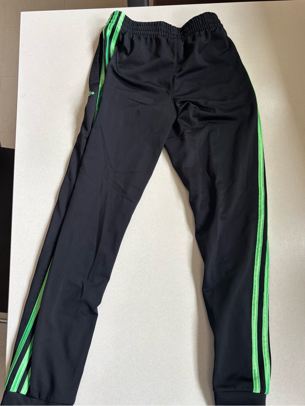 adidas Black Joggers with Neon Green Side Stripes boys medium (10/12)